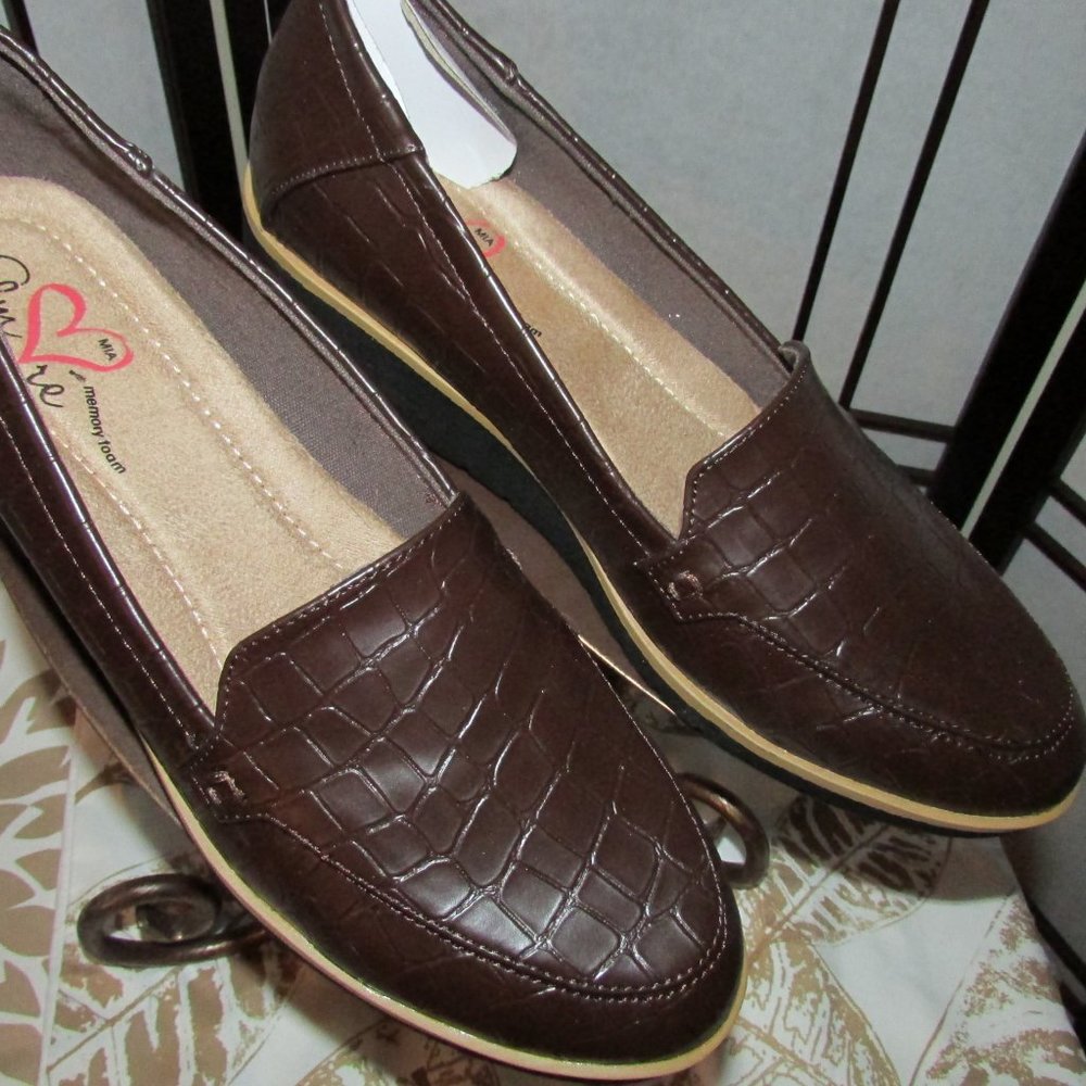 MIA AMORE MEMORY FORM KATRI CROC SHOES - Picture 2 of 5